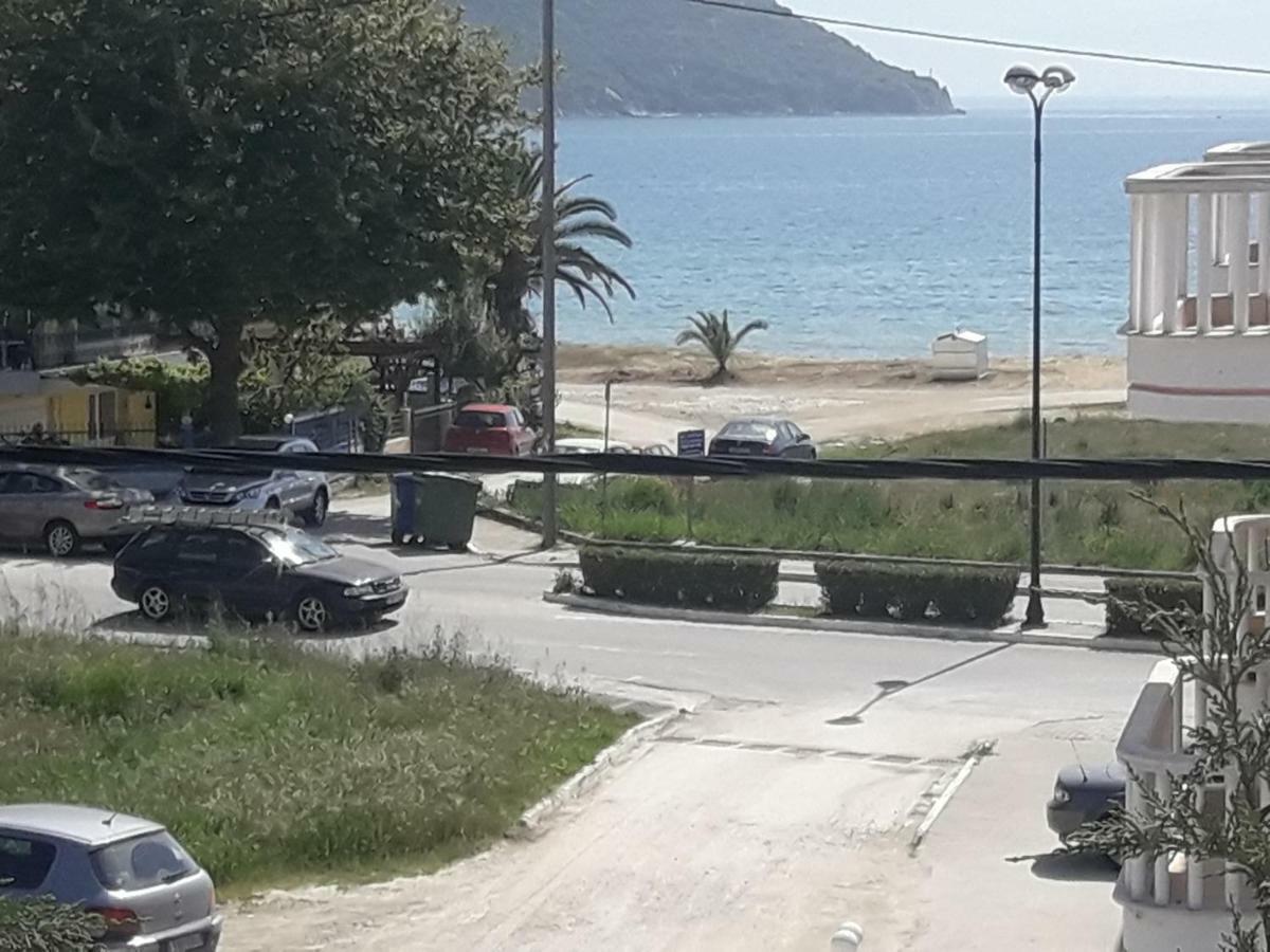 El Sol Lägenhet Néa Péramos Exteriör bild